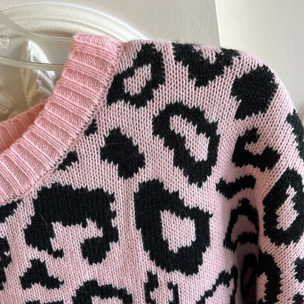 Leopard Print Colorful Sweater Pink Crew Neck New Acrylic Color Block Size undefined - Image 10