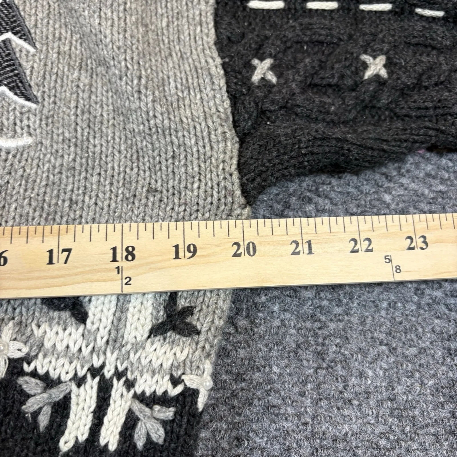 Vtg Frankenmuth Woolen Mill Bear Sweater L Black Gray Cabin Knit Pullover Size L - Image 6