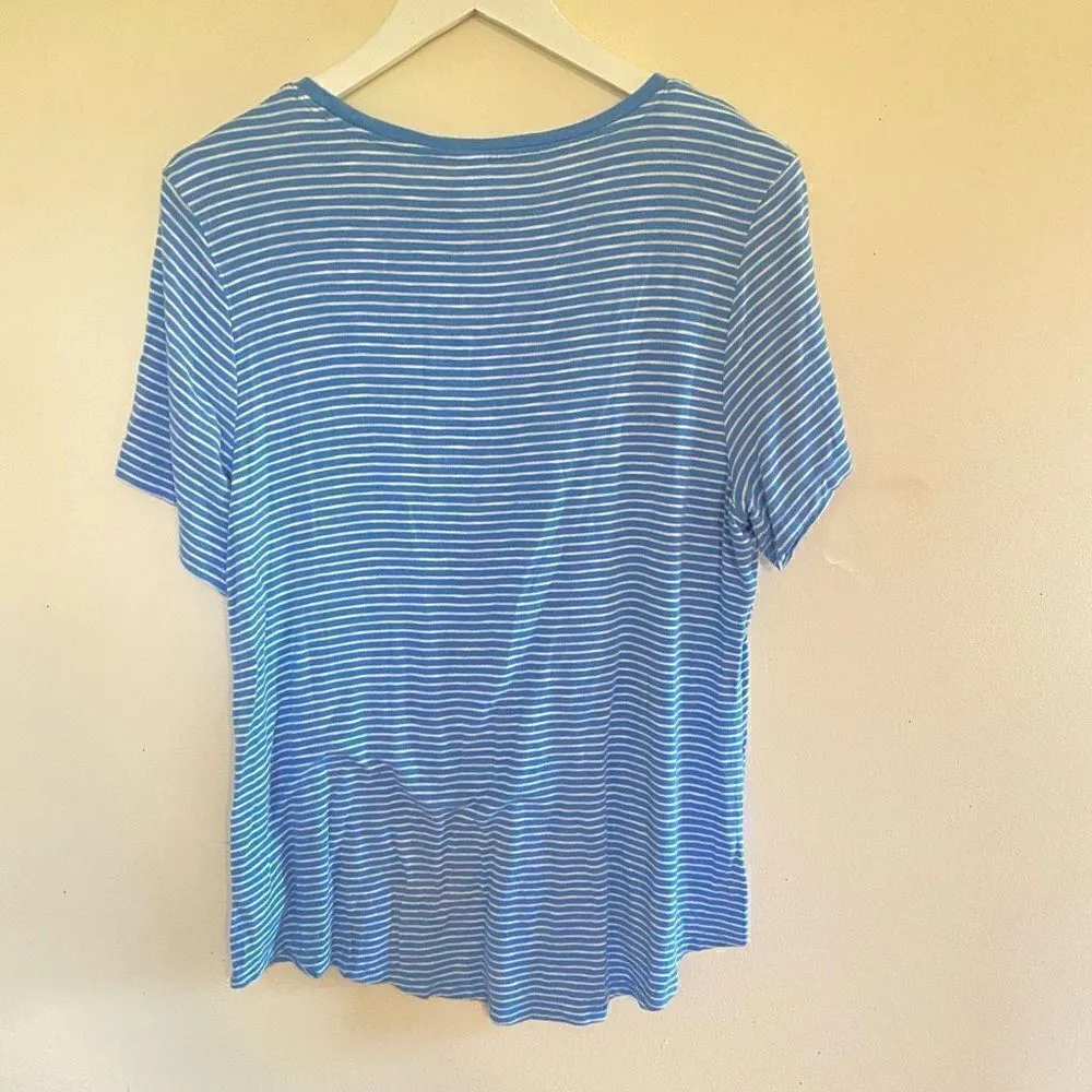 Old navy short sleeve striped blue white luxe large blouse - Image 4
