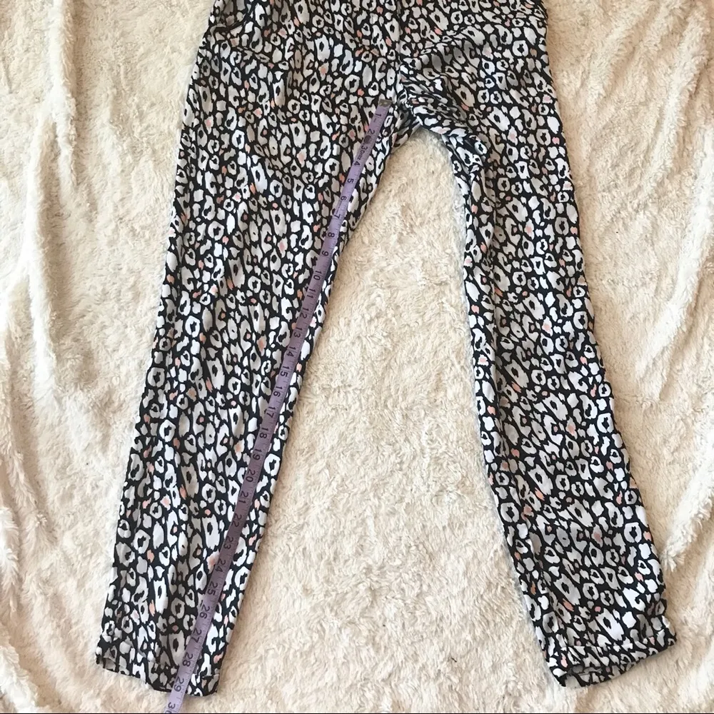 Kardashian Kollection Black & White Cheetah Print Pants Size XS - Image 7