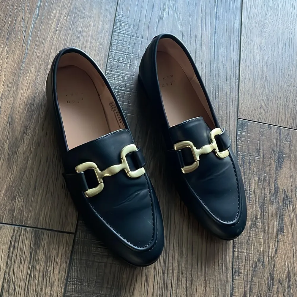 A New Day Loafer Carolyn Ae865 Black memory foam Flats Size 7.5 - Image 4