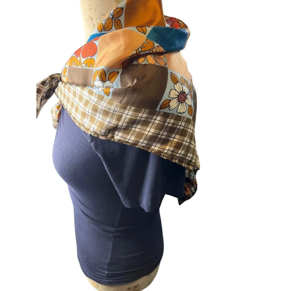 Emanuel Ungaro Square Silk Floral and plaid Scarf Made in Italy 30x30 inches Brown - Image 10