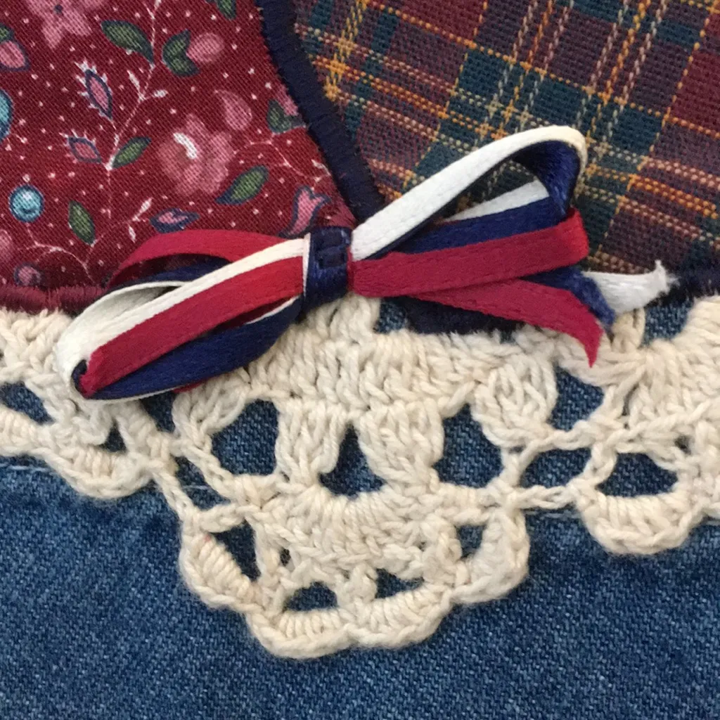 FINAL MARKDOWN Ladies’ Blue Diamond Denim Blouse (M) Size M - Image 11