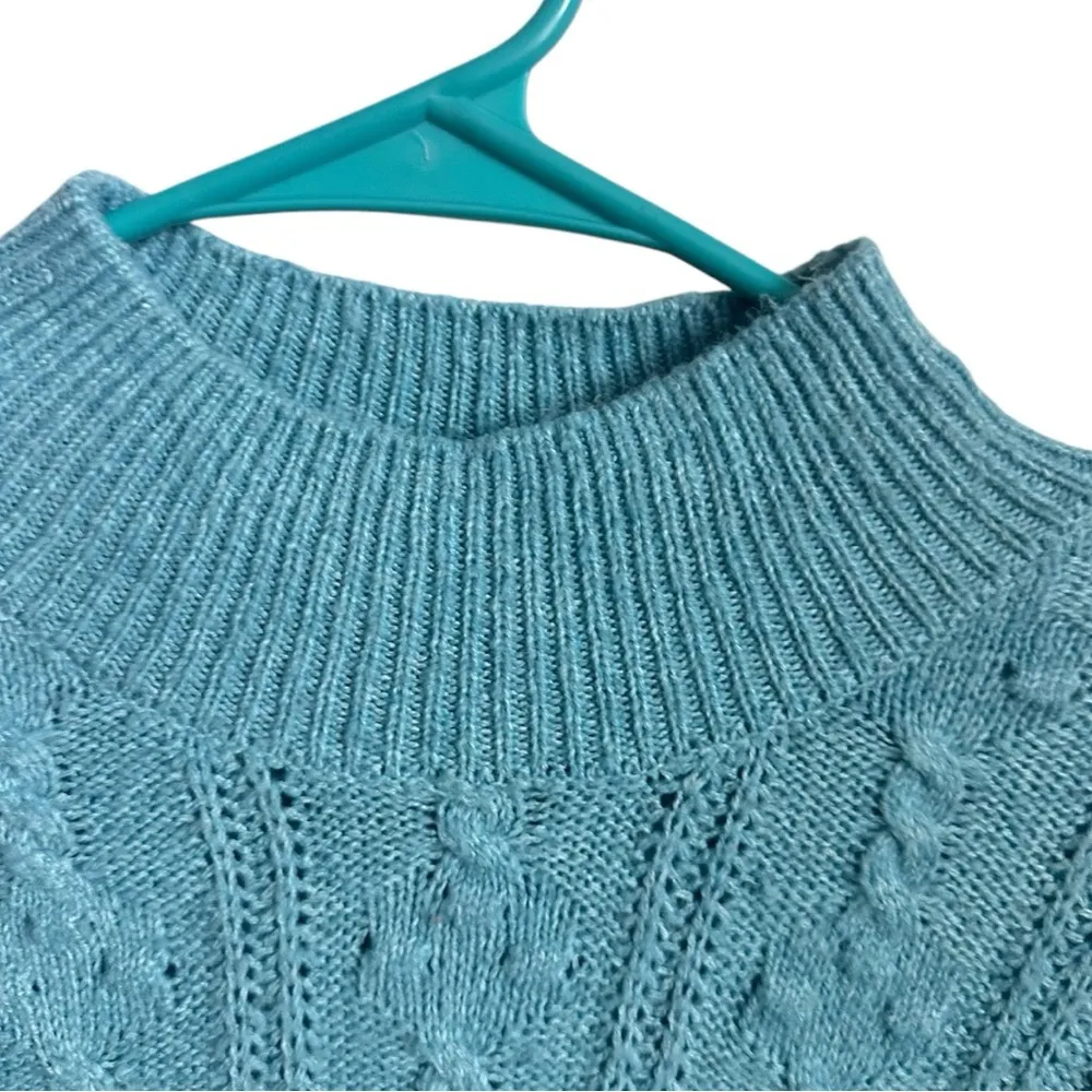Blue Cowl Neck Sweater with Ruffled Shoulders Small cable knit Size undefined - Image 2
