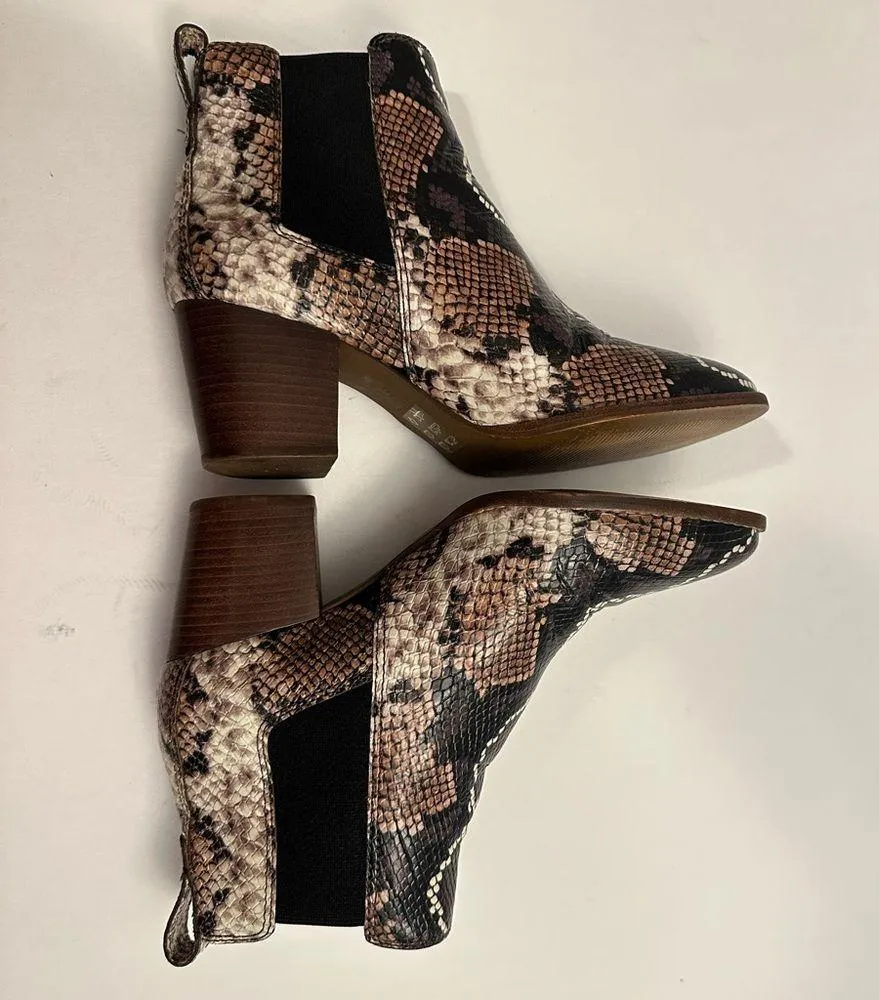 Madewell The Regan Boot in Snake Embossed Leather Ankle Boot  (AA184) Size 8.5 - Image 8