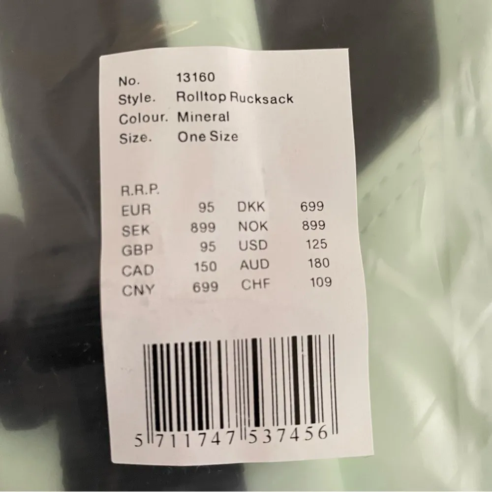 NWT Rains Rolltop Rucksack Zip - Image 10