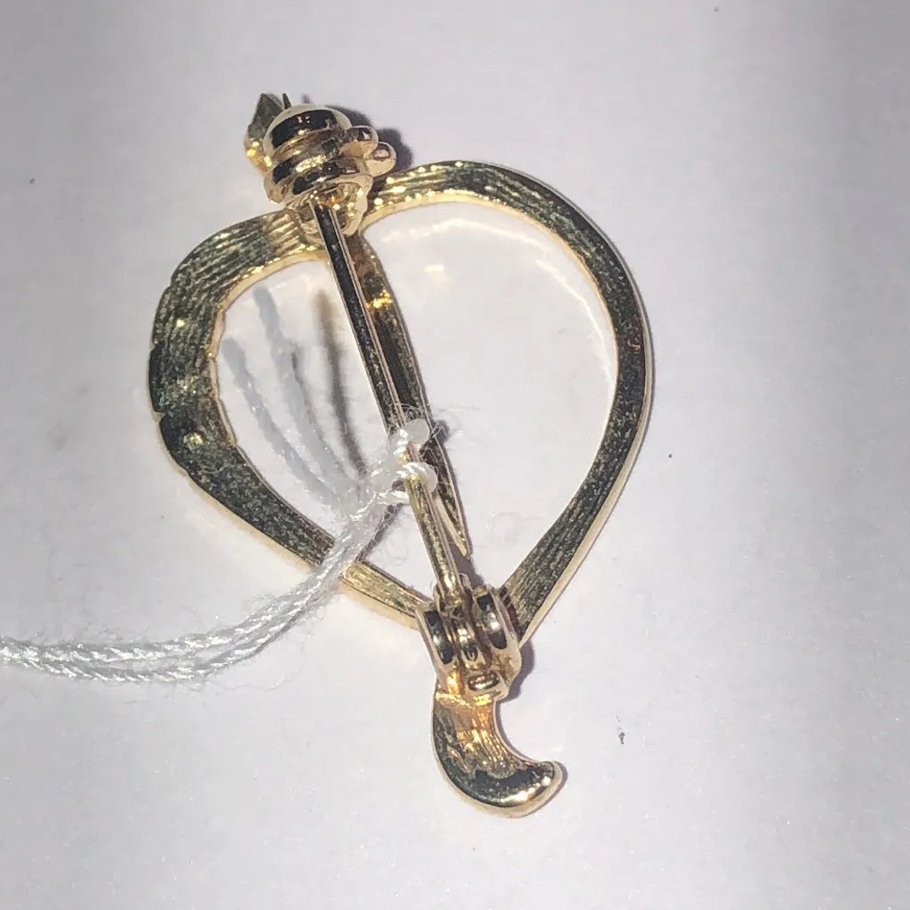 Angel Brand Elegant Gold Tone Rhinestone Vintage Dainty Brooch - Image 5