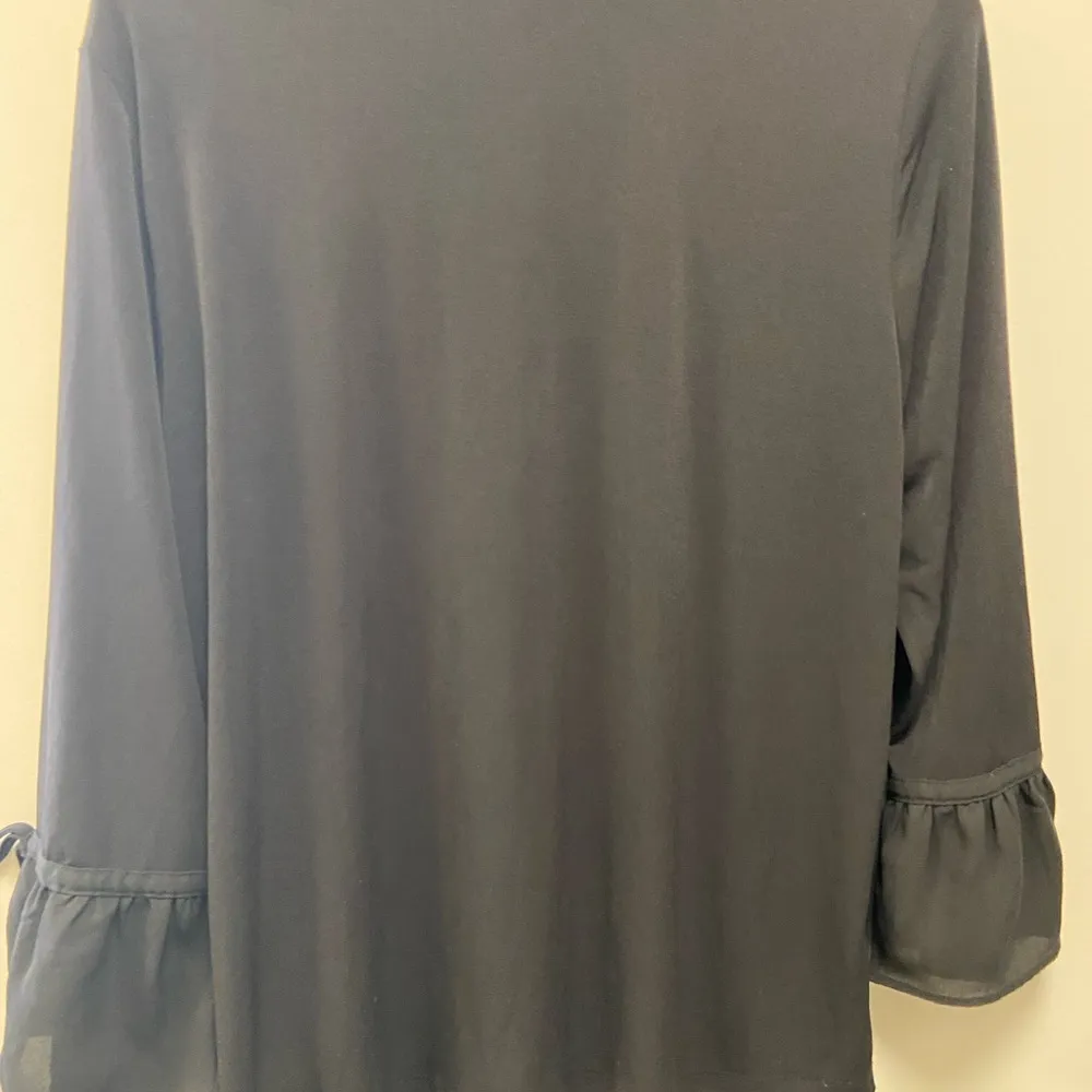 Karl Lagerfeld black blouse women’s size medium - Image 6