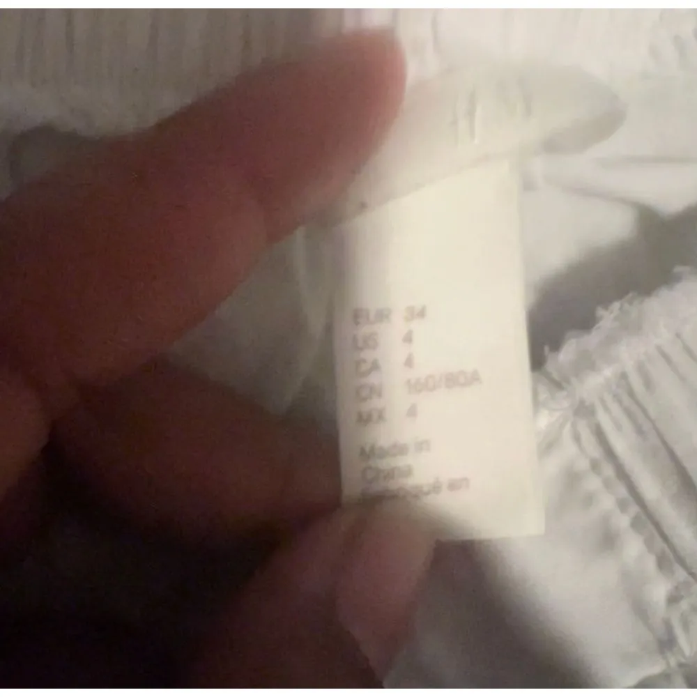 H&M Classic White Off-Shoulder‎ Button Down Tunic Dress Size 4 - Image 2