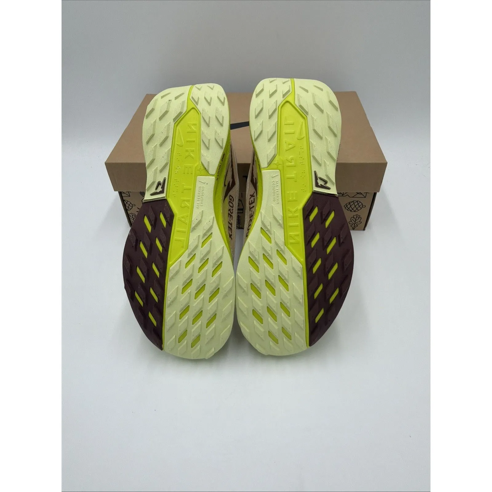 - Nike Pegasus Trail 5 GORE-TEX Sanddrift Cyber W 8.5 Nwb - Image 5