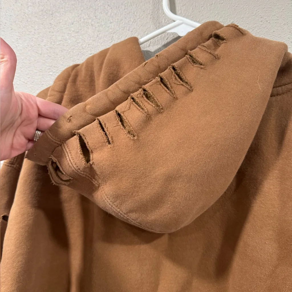 Distressed by HB Sweatshirt Brown Size XL - Image 9