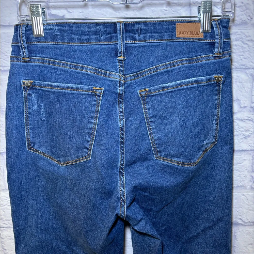 Judy Blue Jeans Women's Size 7/28 Flare Leg Raw Hem Denim Blue Jeans JB88611 - Image 9