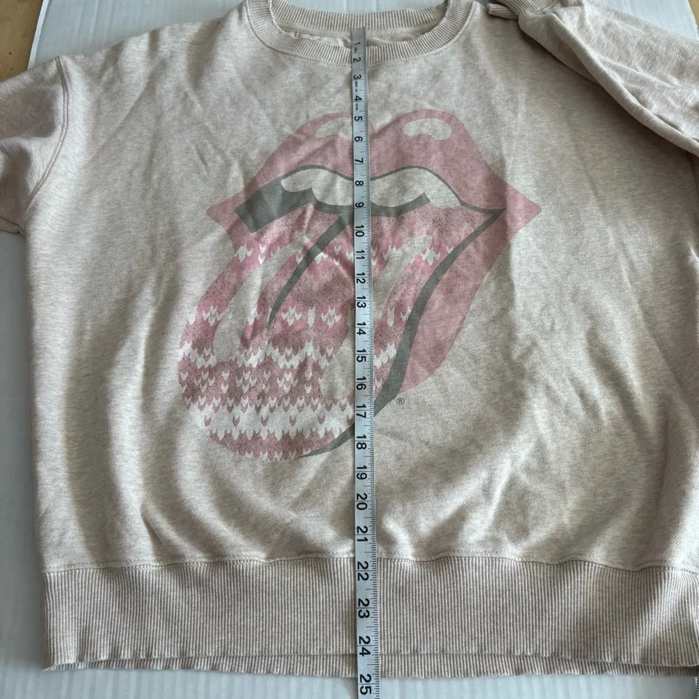 American Eagle oversized logo sweatshirt Rolling Stones size small nwot oatmeal - Image 12