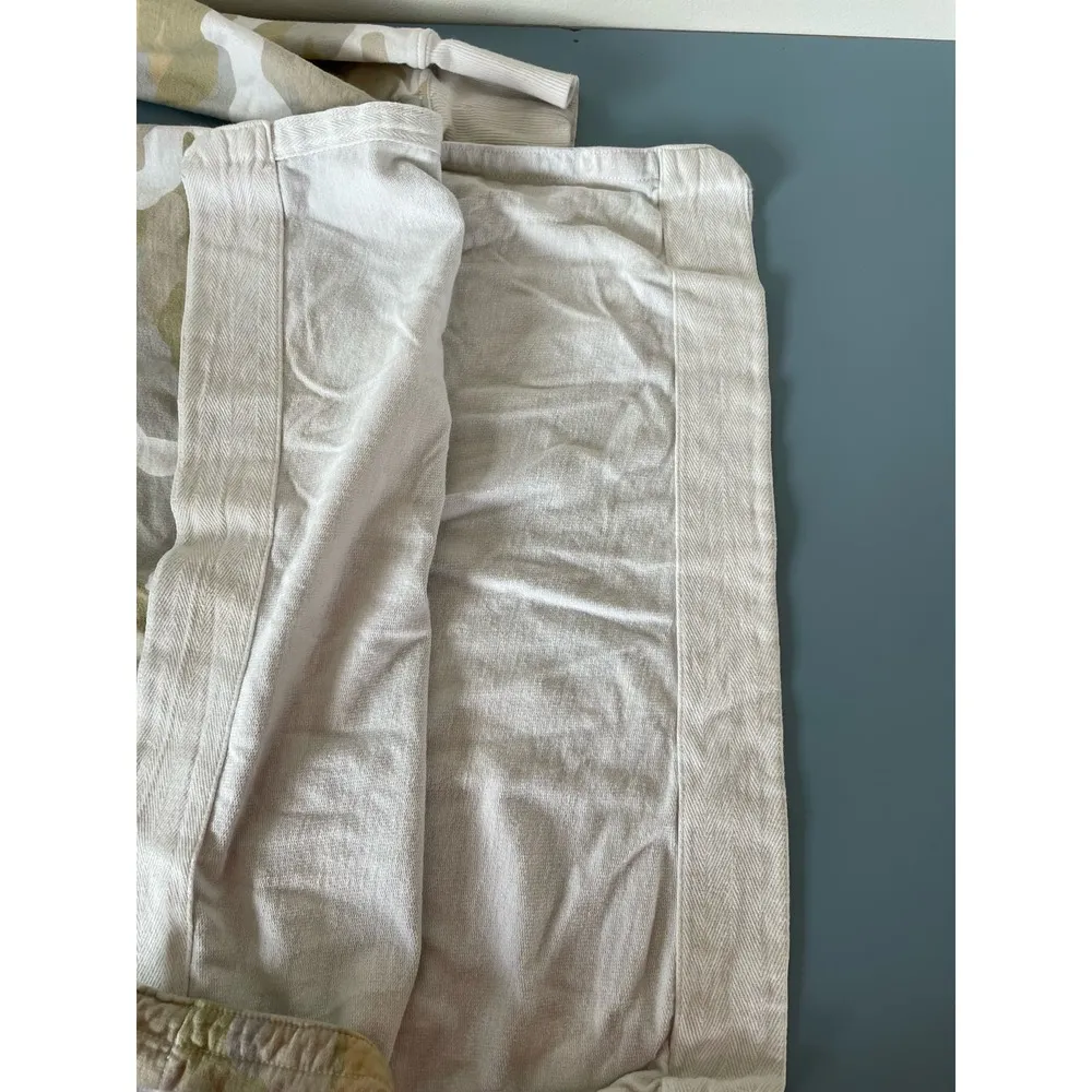 Aerie womens green/yellow camo hoodie size XS - Image 7