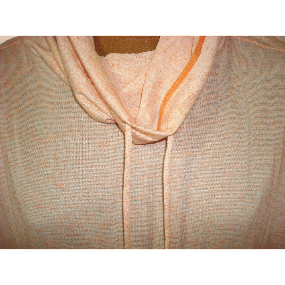 New Womens PrAna NWT S Top Oceane SS Hemp Peach SS Pocket Logo Light Orange - Image 2