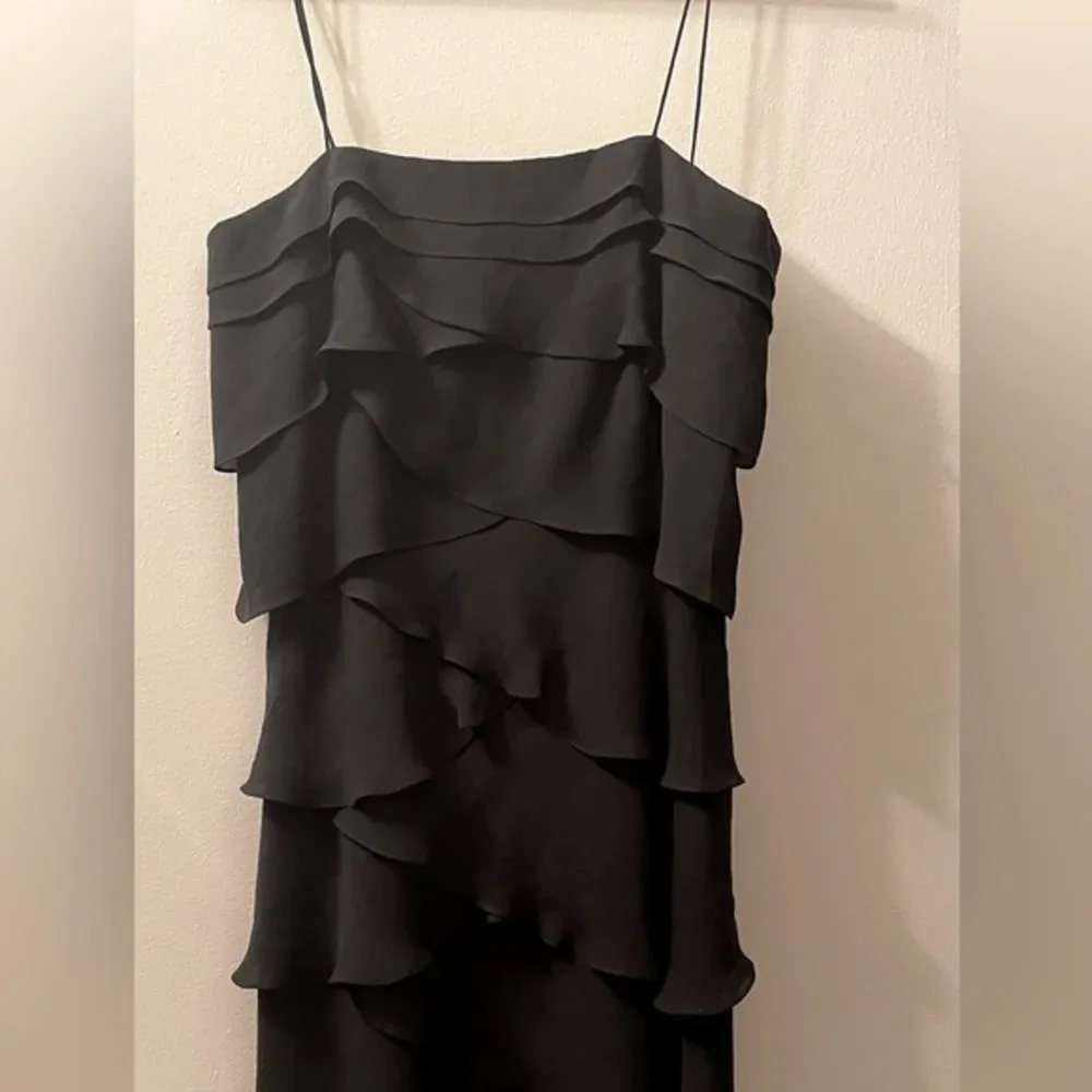 NWOT JOVANI Black tiered cocktail dress - Image 6