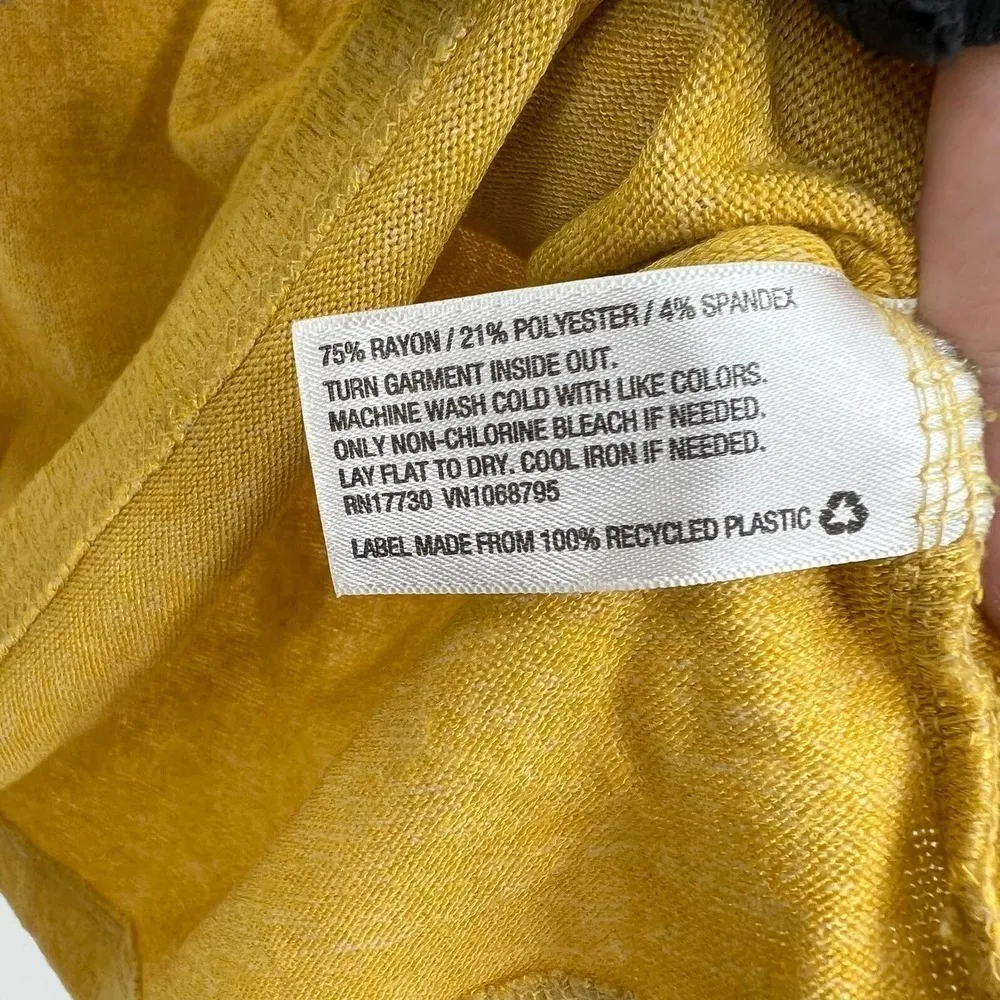 A New Day by Target yellow long sleeve sweater shirt stretchy top - size large - Image 3