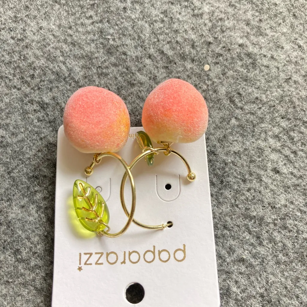 Pink Fuzzy Peach Earrings with‎ Green Leaf Charm – Cute Fruit Hoop Jewelry new - Image 6