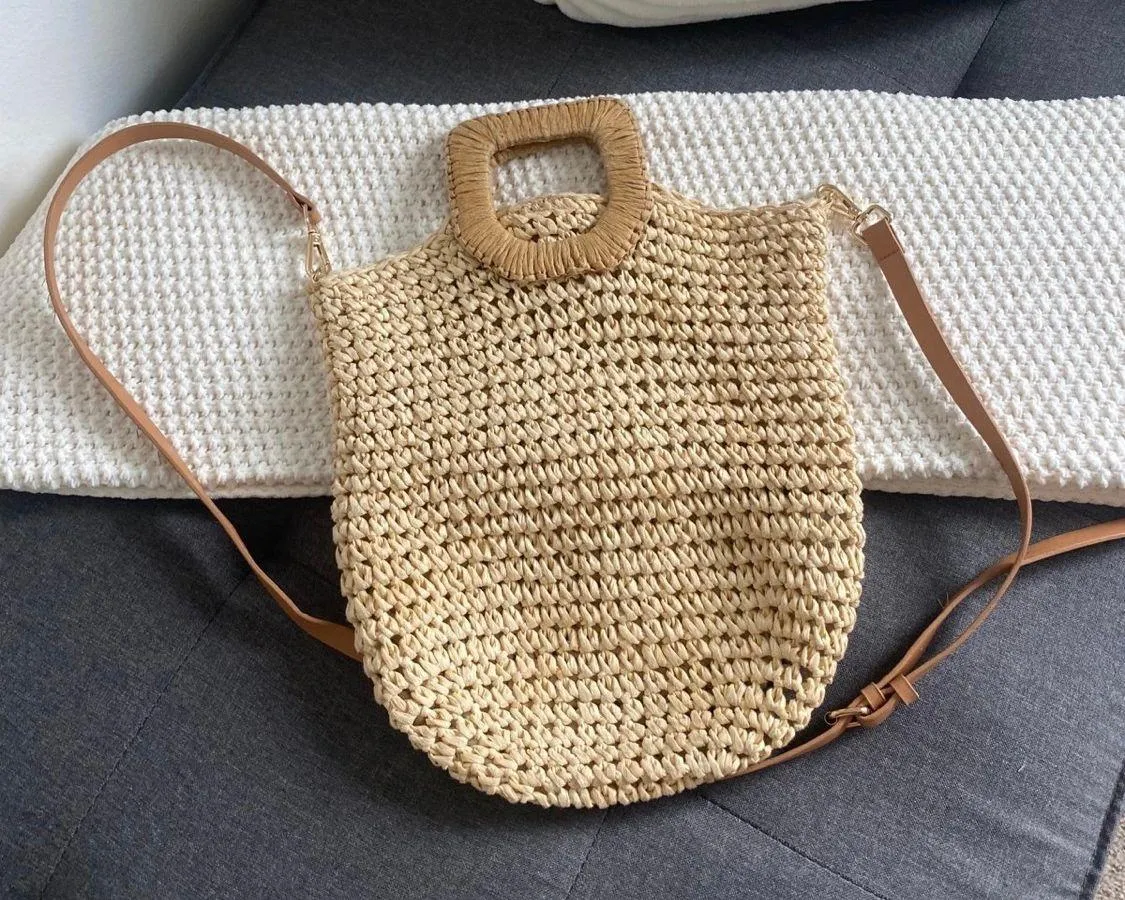 Straw Tote/ Beach Bag Tan - Image 5