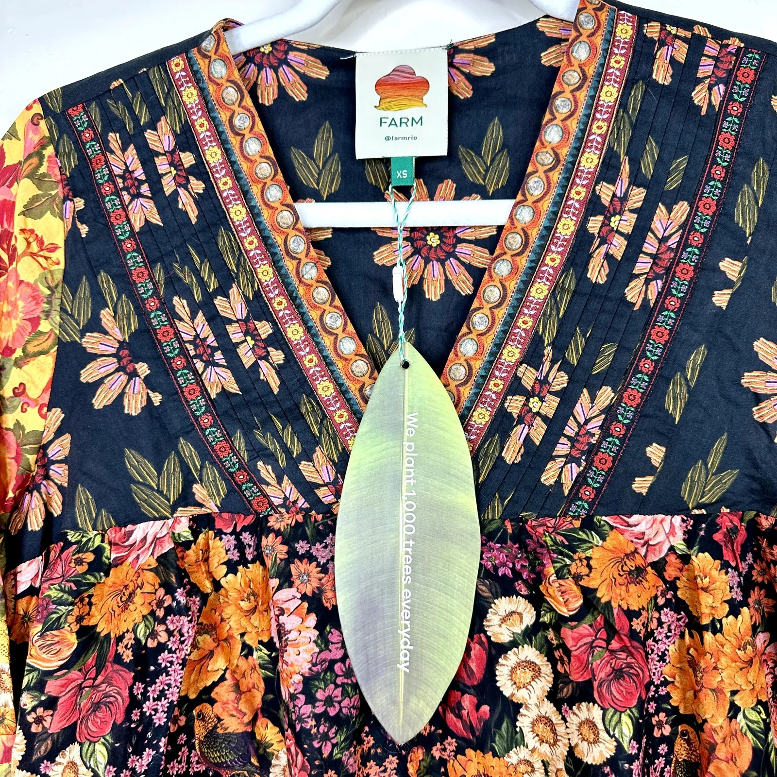 FARM Rio NWT Vibrant Flowers Garden Lace Trim V-Neck Bold Long Sleeve Blouse XS - Image 8