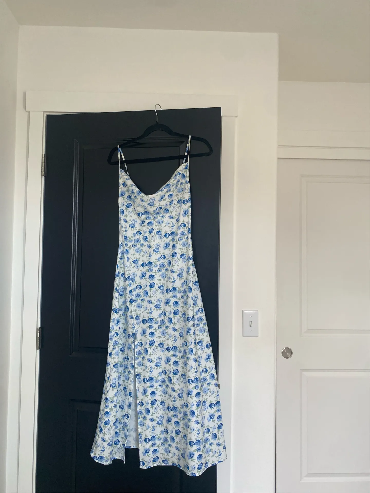Midi floral dress size 6 Blue - Image 4