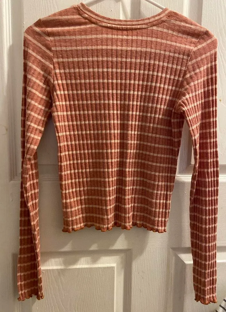 American Eagle Outfitters Shirt - Image 2