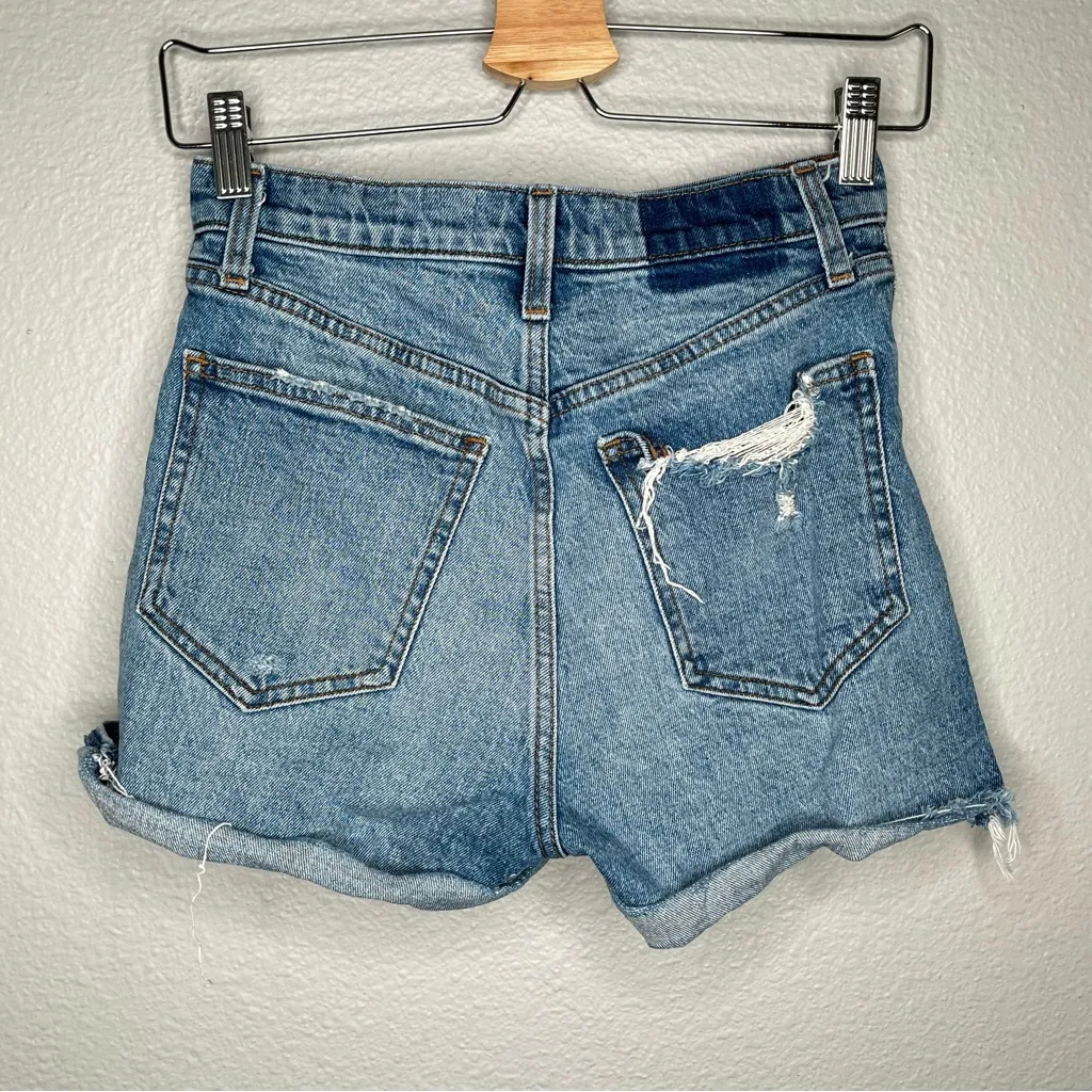 Abercrombie & Fitch distressed high rise 4” short size 25 beach summer - Image 2