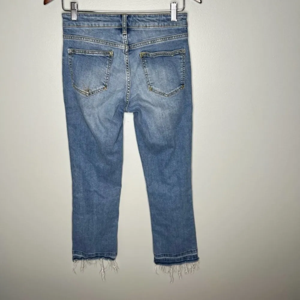 Anthropologie high rise flare Frayed Hem Jeans Pilcro and the Letterpress sz 26 - Image 3