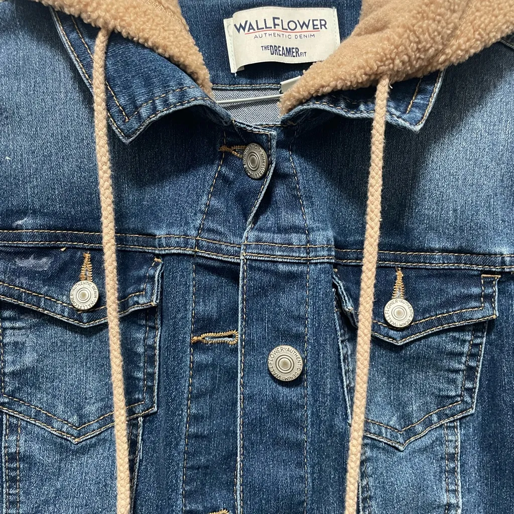 Wallflower Denim Sherpa Jean Jacket Size M Blue Size M - Image 6