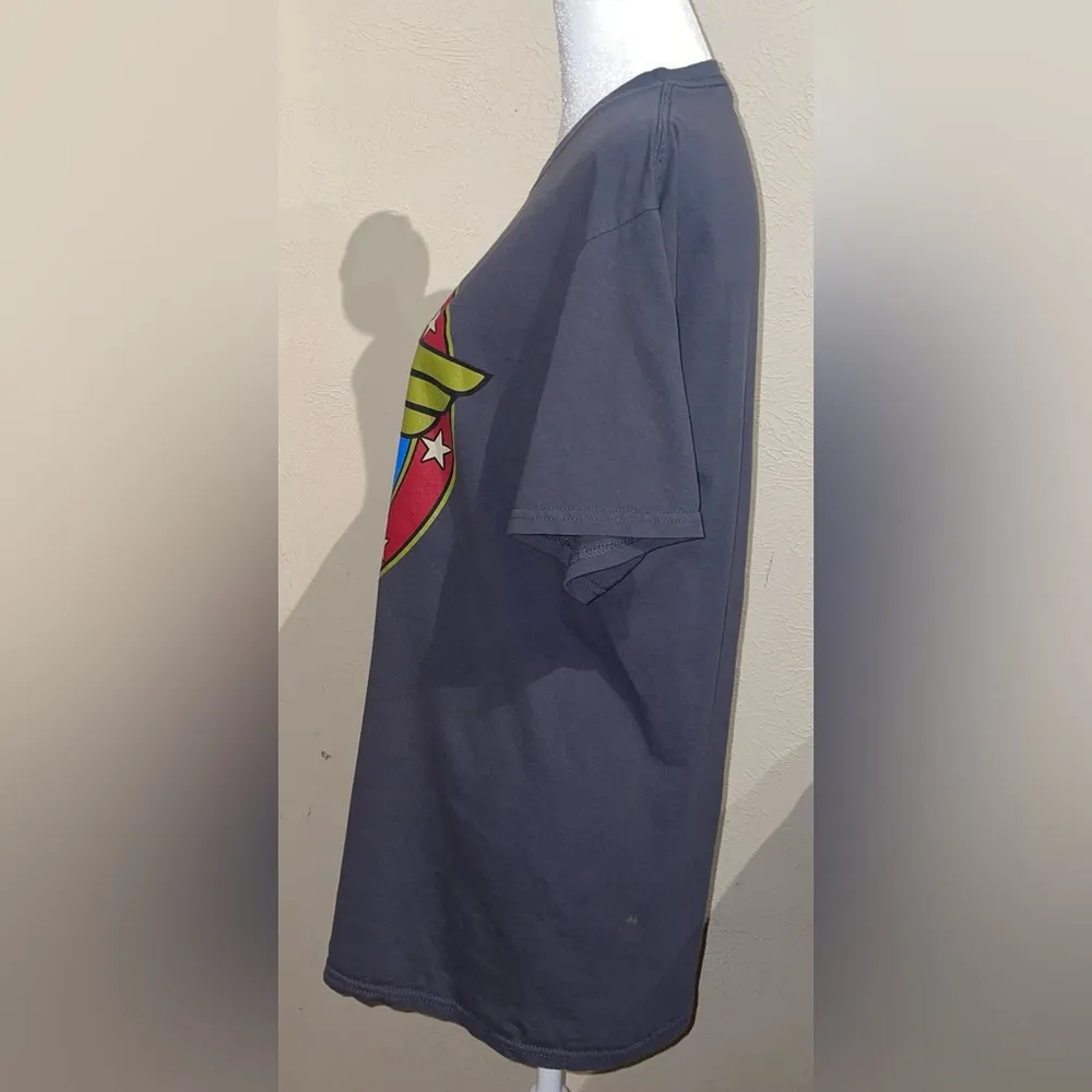 Wonder Woman Vintage Emblem Women’s Grey Graphic Tshirt Gray Size M - Image 3