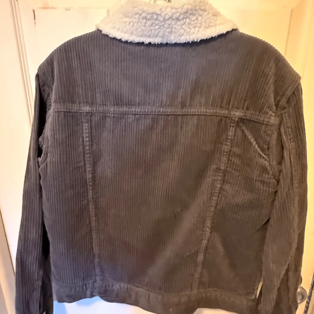PacSun Corduroy Jacket with Sherpa Lining - Image 4