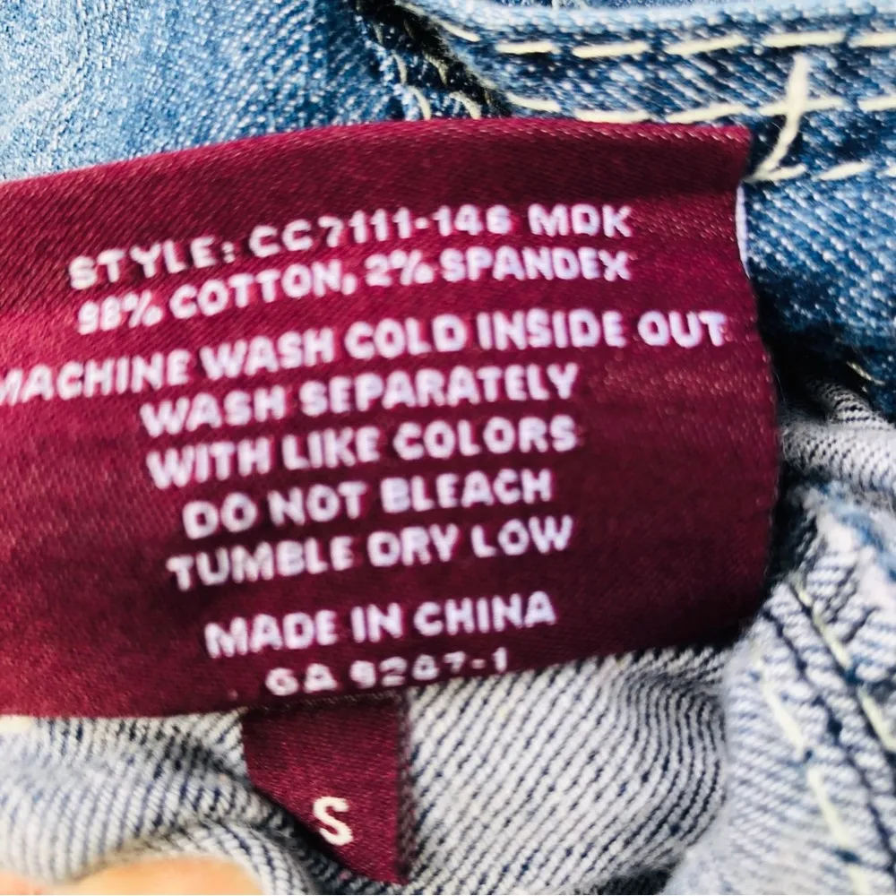 CHI QLE Women Long Sleeve Collared Pearl Snap Button Down Blue Denim Shirt Small - Image 5