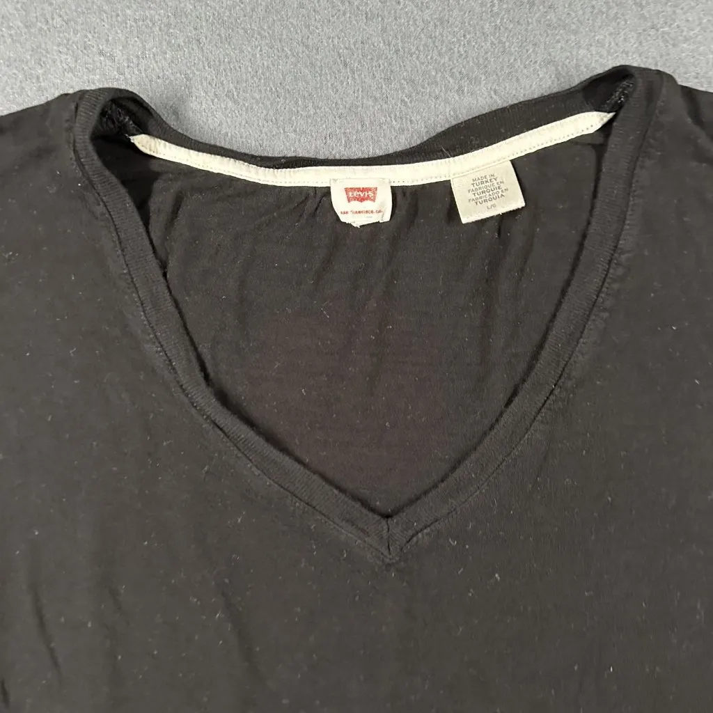 Levis Shirt Womens Large Black V Neck Short Sleeve‎ Casual Tee Made In Turkey - Image 2