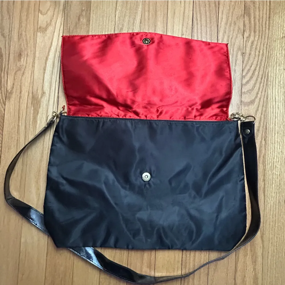 Vintage Apple Bottoms Black Shoulder Zipper Pouch/Bag - Image 8