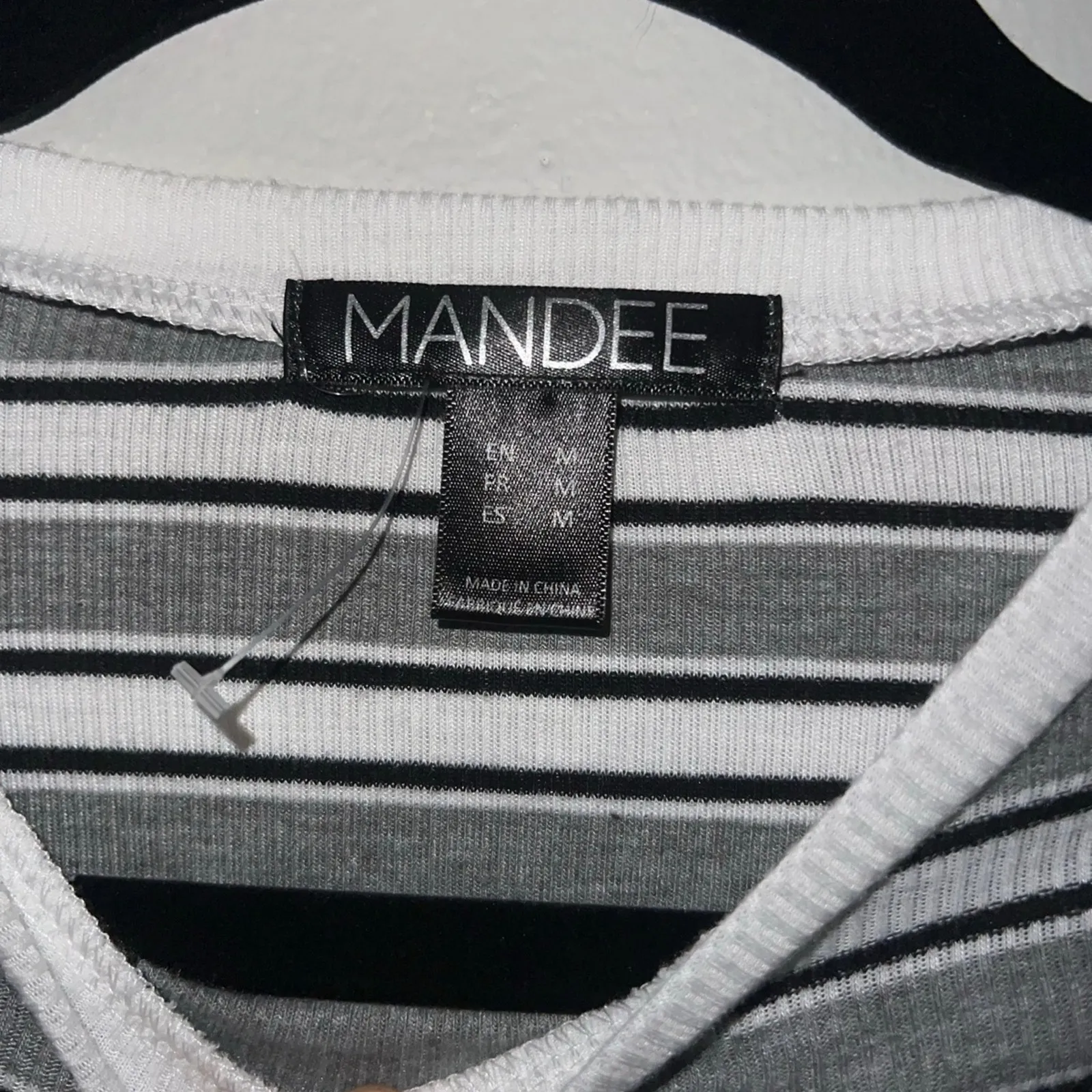 Mandee stripped top size medium - Image 2