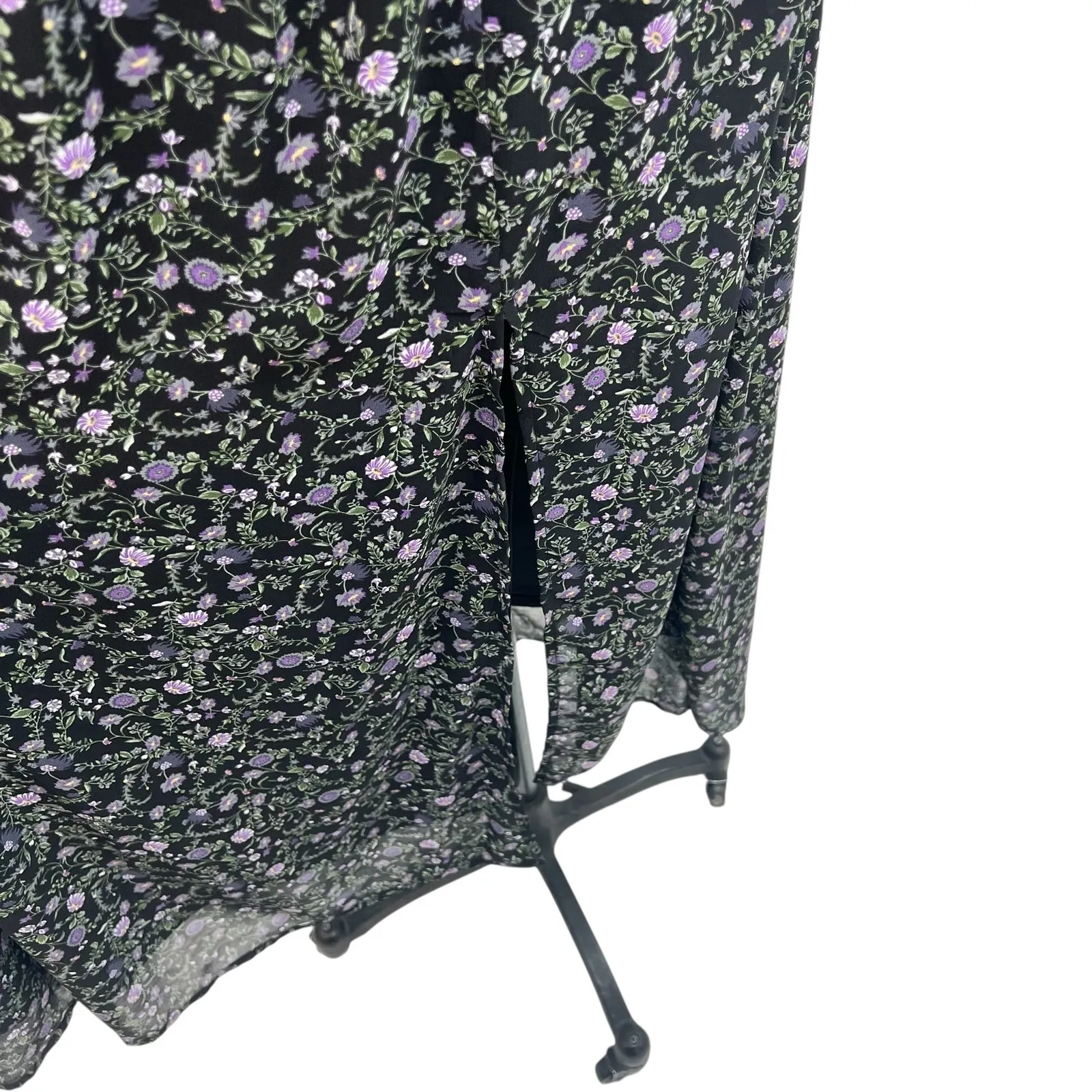Astr the Label Dress Maxi Smocked Long Sleeve Floral Print Black Purple Size XL - Image 7