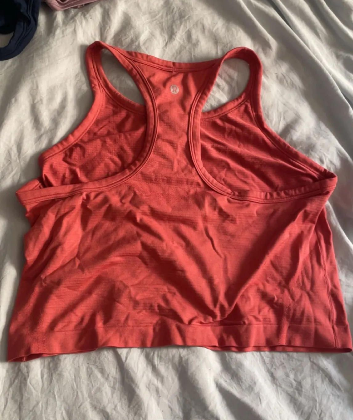 Lululemon  tank - Image 2
