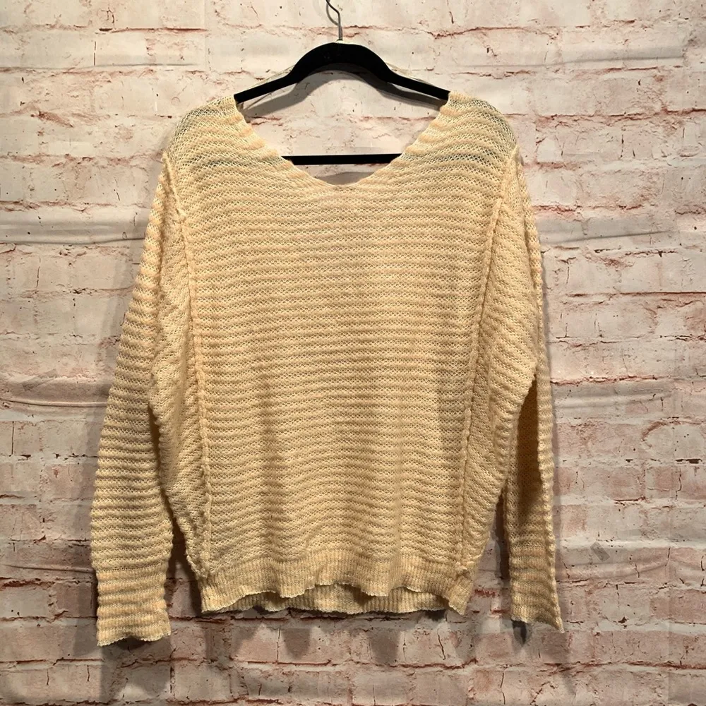 Free people pullover sweater sz S peach oversized - Image 5
