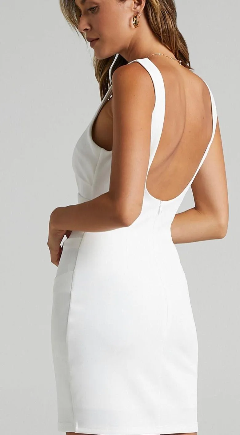 Showpo Graduation Dress - Image 2