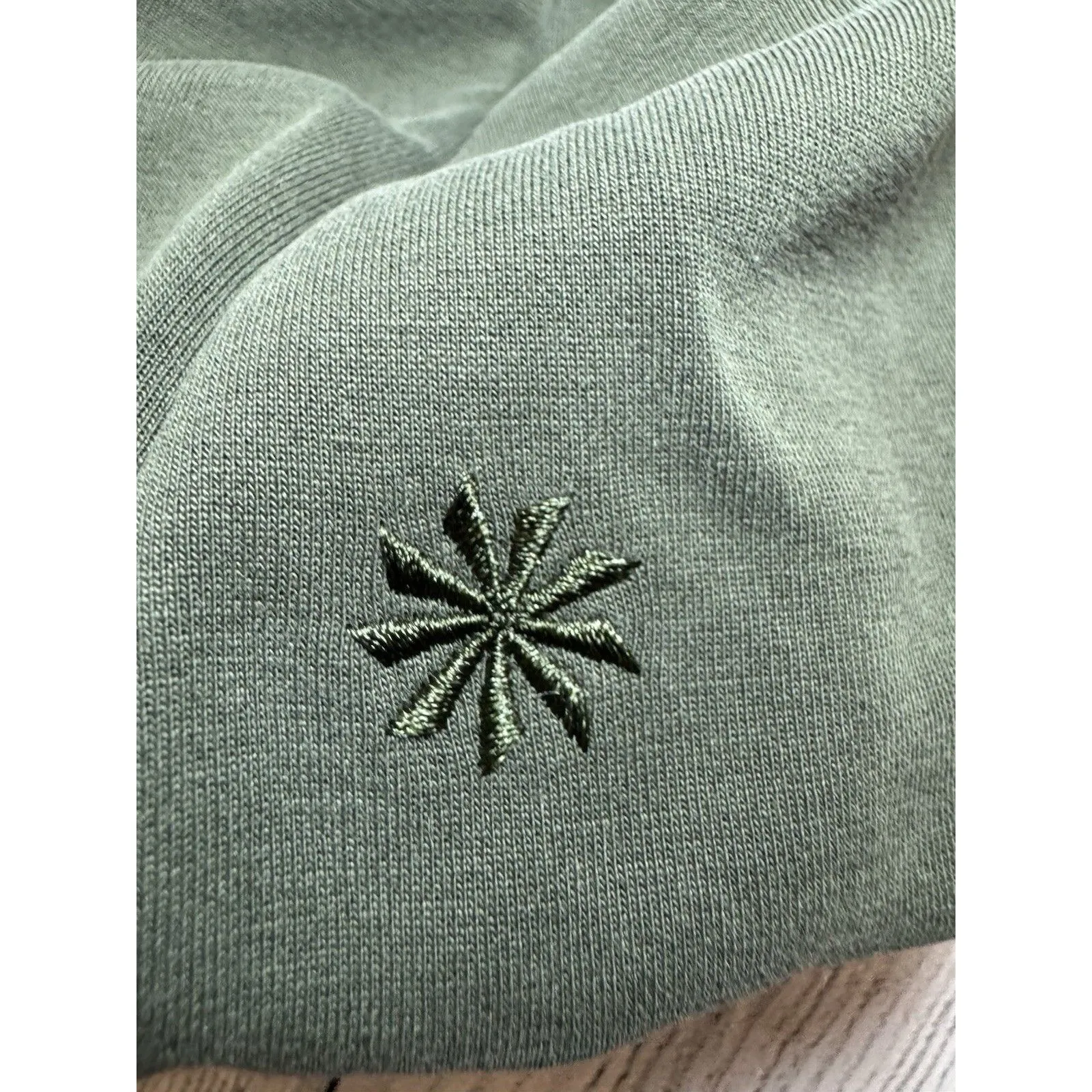 Athleta Seasoft HOODIE Bubble Hem Full Zip Aspen Olive Green Size LARGE - Image 10