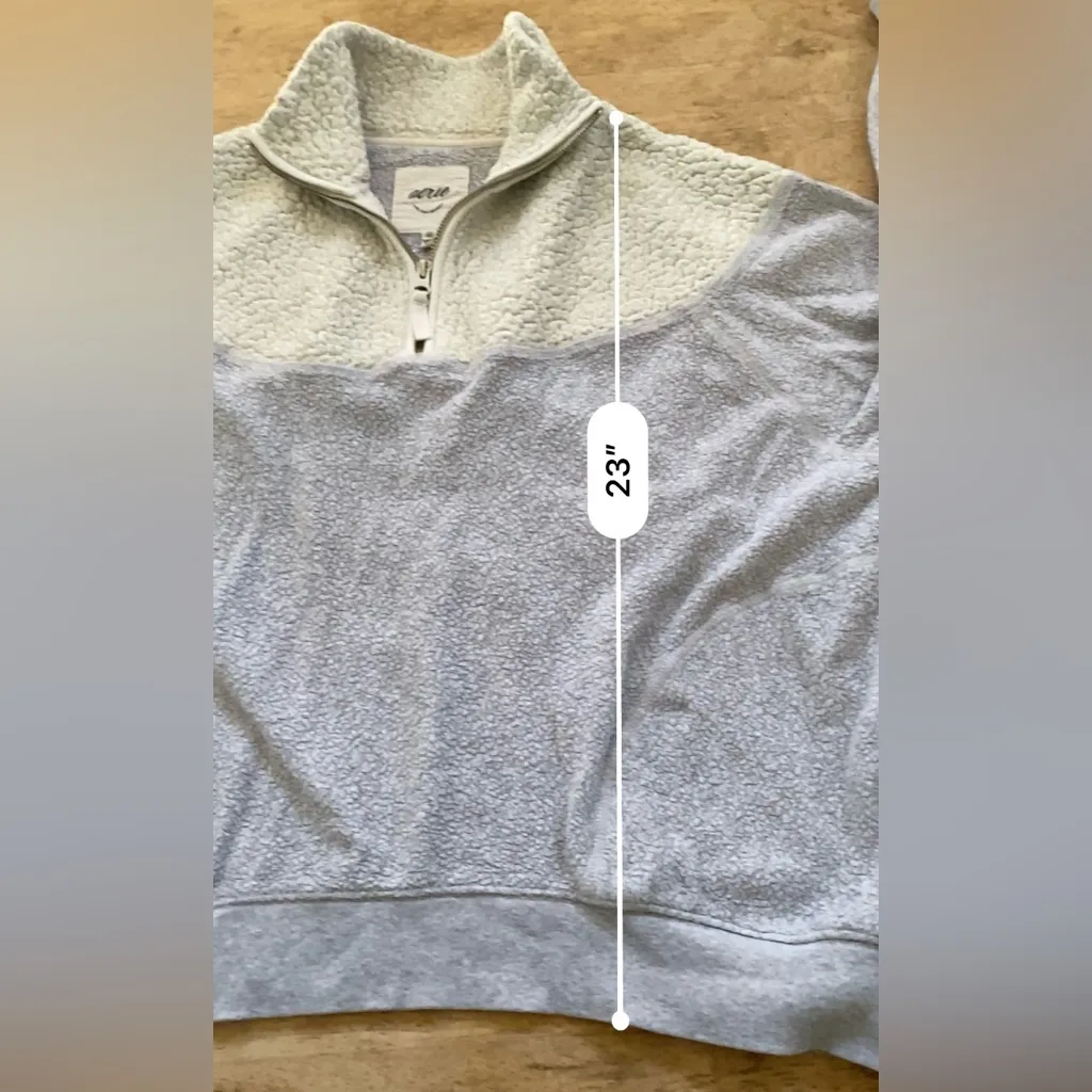 Aerie Women’s Sz XXS Gray/Cream Hometown Holiday Sherpa 1/4 Zip Pullover - Image 12