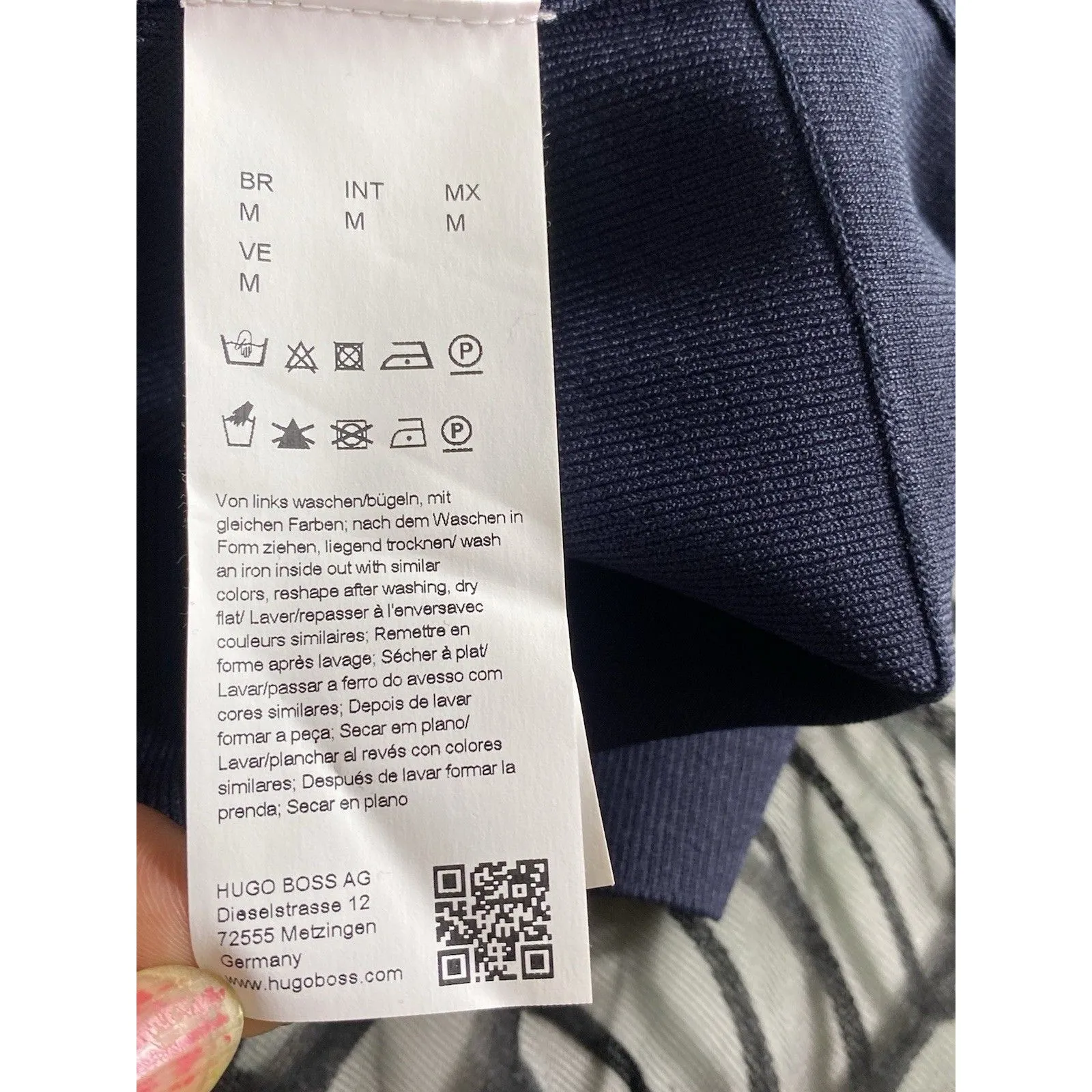 Hugo Boss Navy Cropped Open 4 Hook Clasp Bottom Professional Cardigan Sweater -M - Image 8