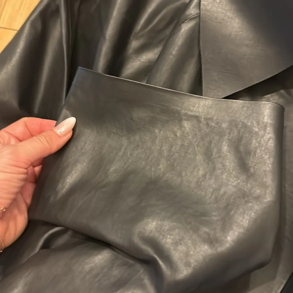 BELOW OIL BACK SLIT COAT Size L - Image 3