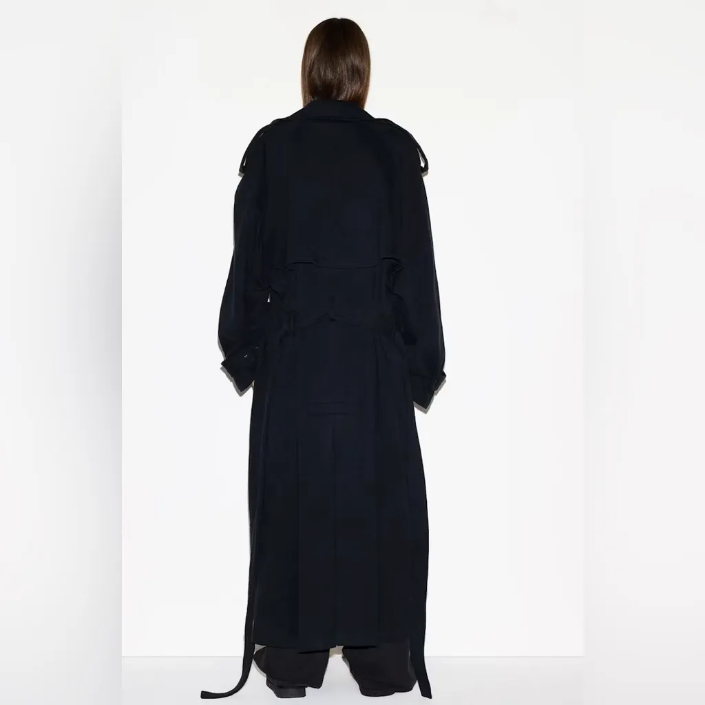 SKIMS NWT Boyfriend Fleece Trench Coat Onyx Size S Oversized - Image 3
