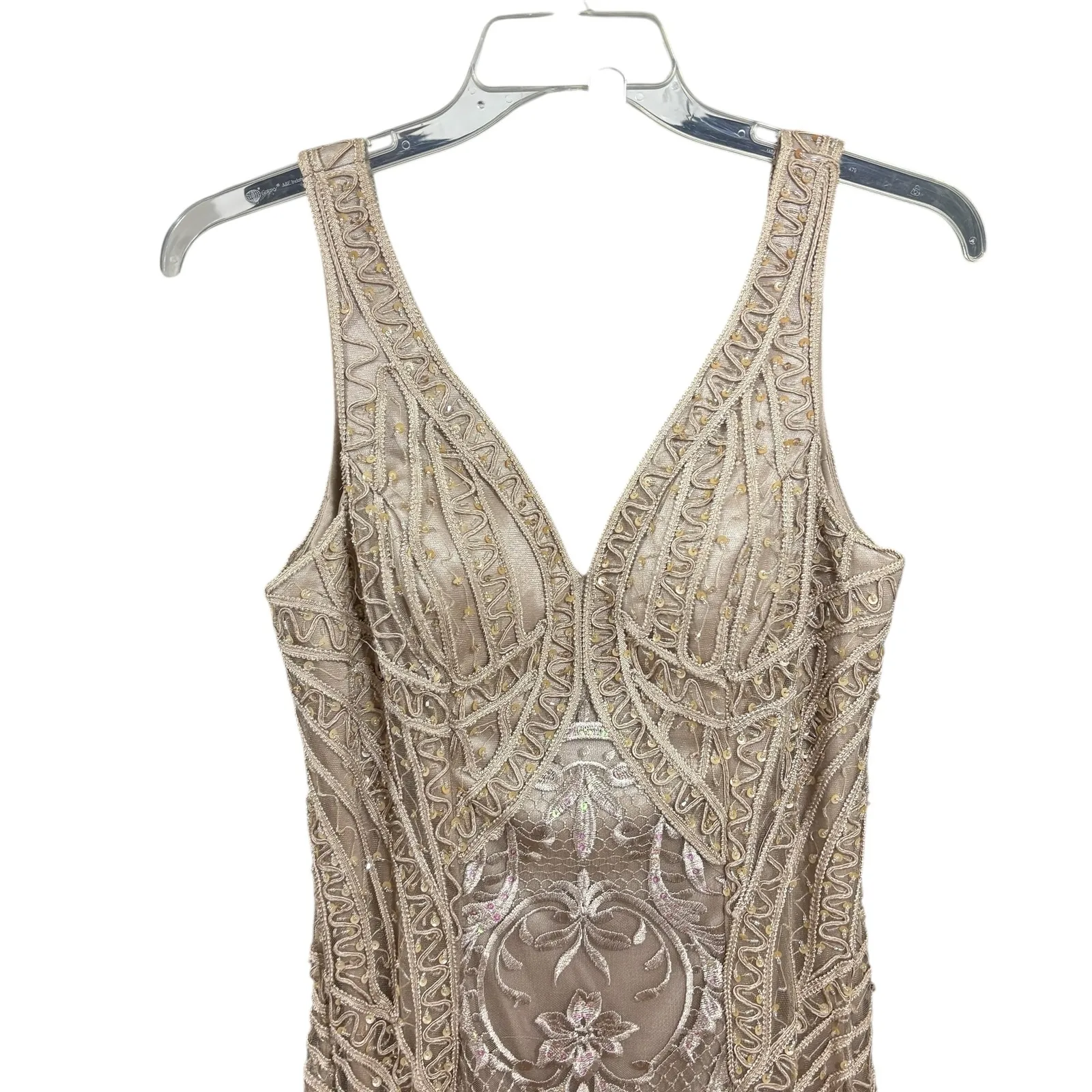 Montage by Mon Cheri Beaded Gown V Neck Sleeveless Evening Dress Size 10 M Tan Size M - Image 5