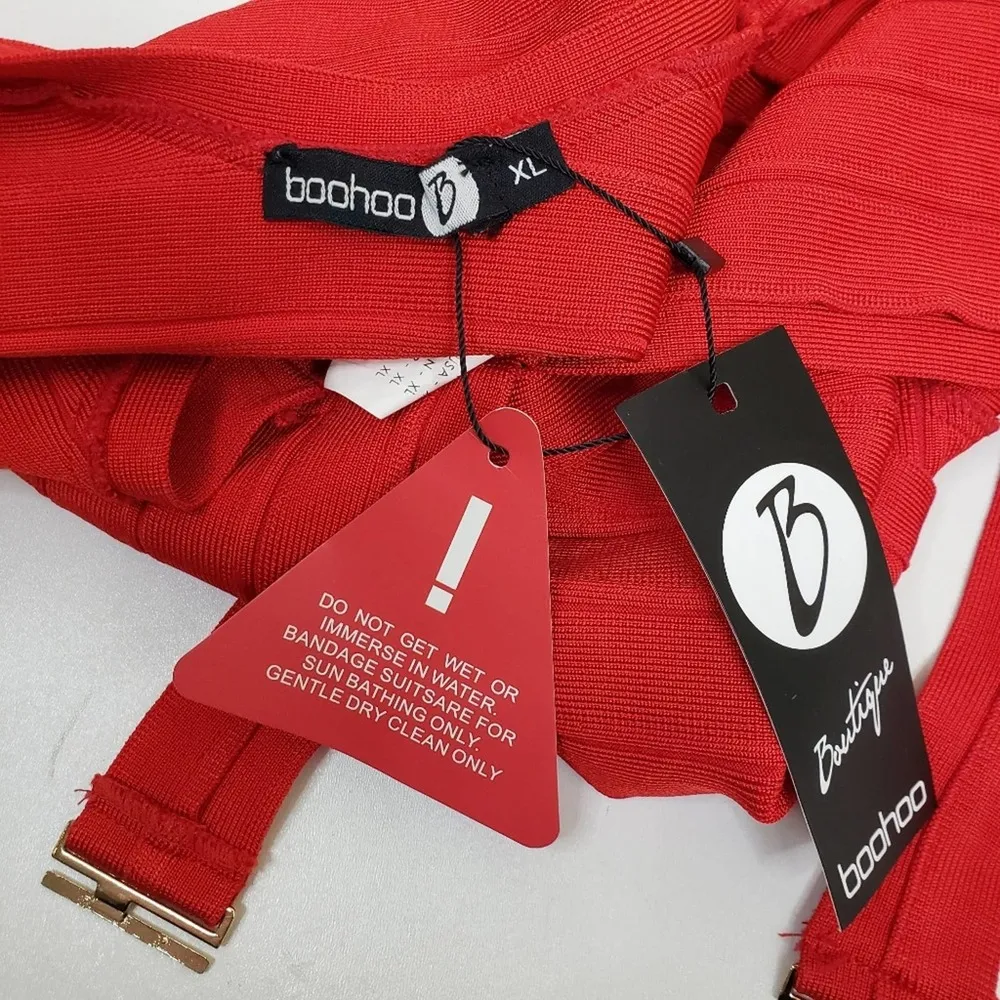 Boohoo Womens XL Bandage Plunge Sunsuit in Red NEW - Image 13