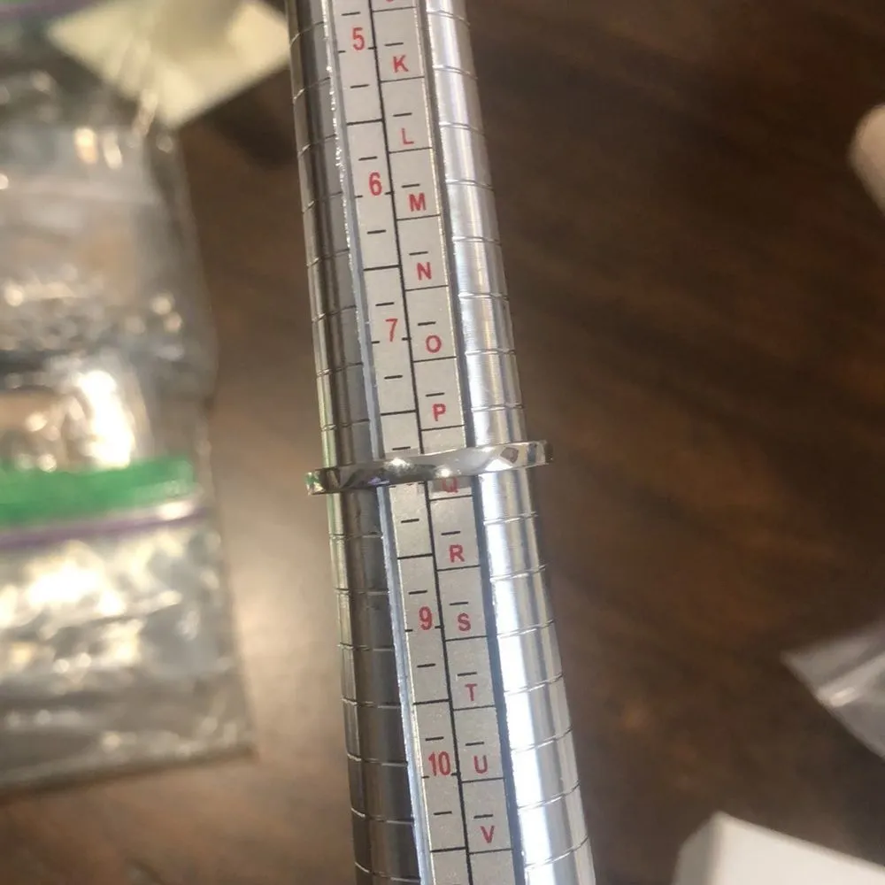 Cushion Cut Sterling Silver Peridot Ring Sz 8 - Image 3