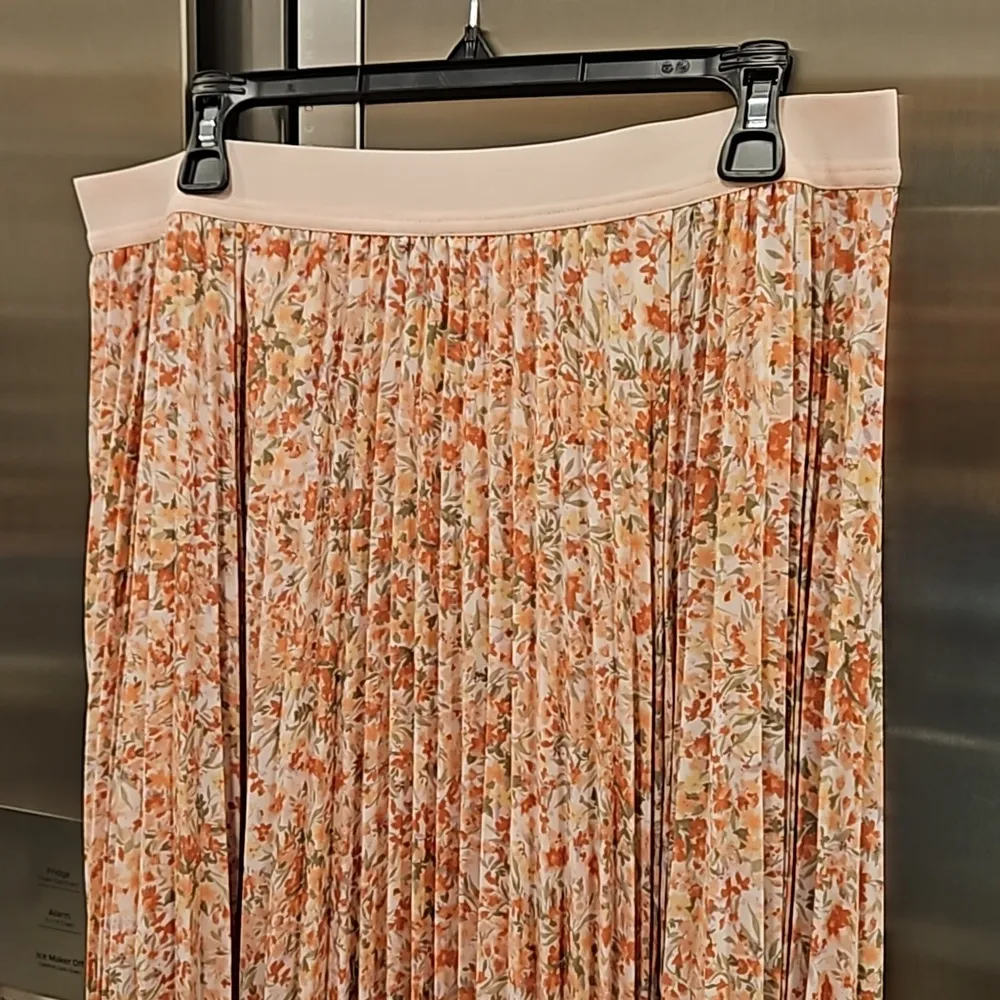 💕NORDSTROM HALOGEN💕 Double Slit Pleated Midi Skirt ~ Pink Dogwood Large L NWT - Image 8