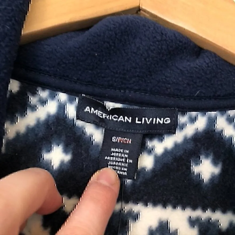 NEW NWT AMERICAN LIVING Blue Navy Cream Aztec Tribal Print Fleece Vest Small S - Image 5