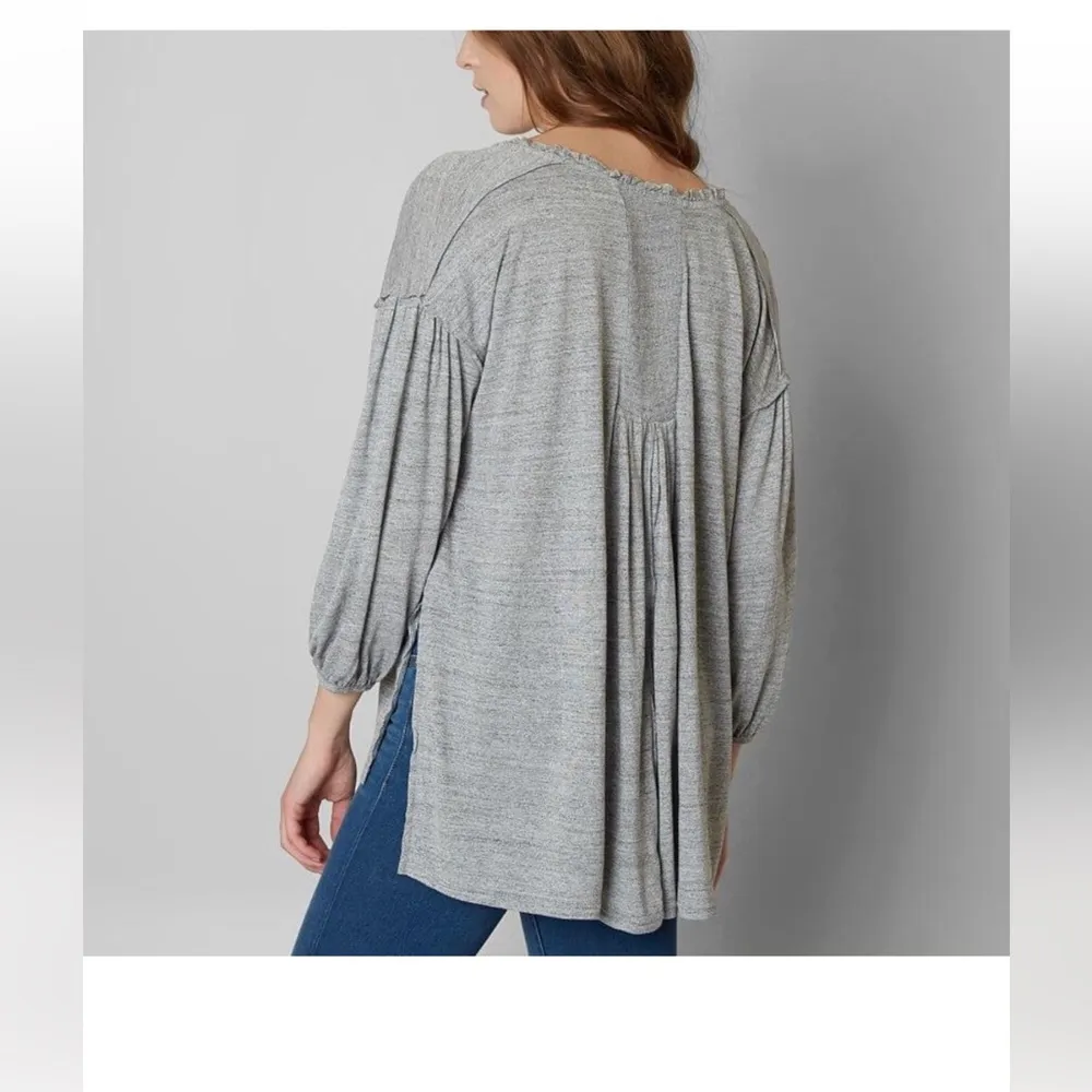 Free People We The Free Oversized Just A Henley Top Gray Size Small - Image 4
